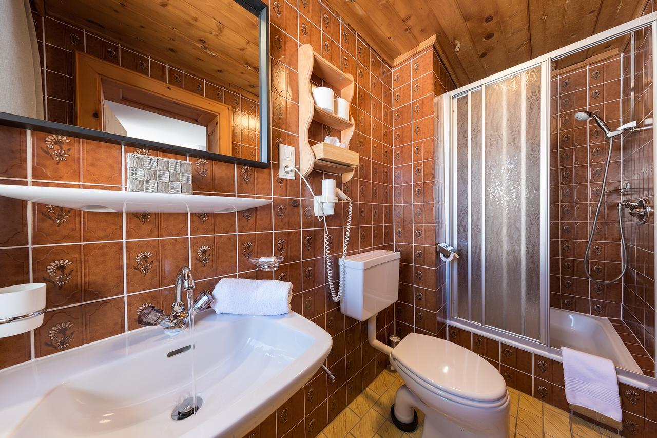Haus Gollas Sankt Anton am Arlberg Esterno foto